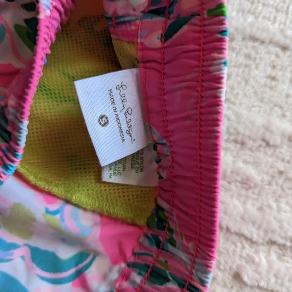 Lilly Pulitzer Runaround Shorts - Picture 4 of 6